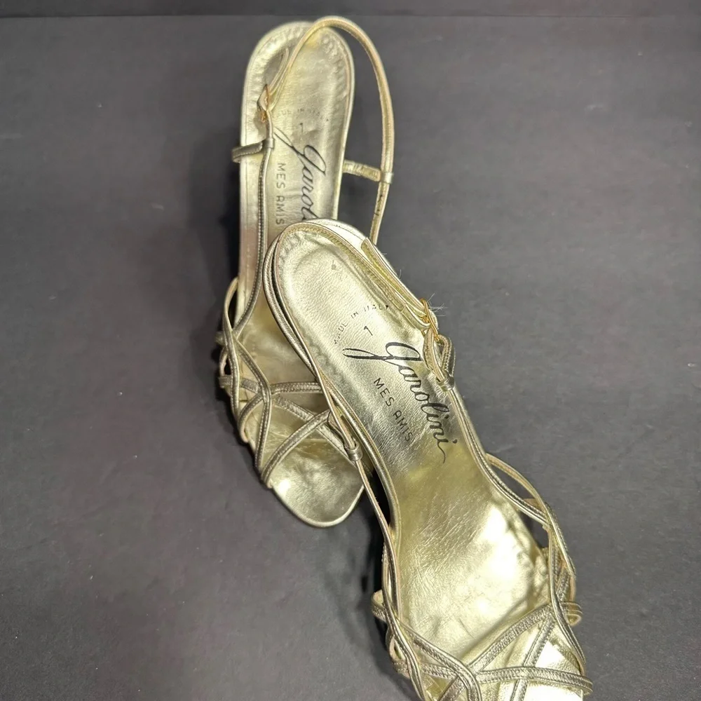 GARaLOMI Gold Strappy Heels size 6.5 pre owned Exellent condition